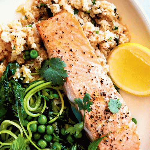 Baked salmon with cauliflower rice