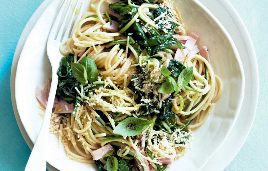 Speedy spinach and ham linguine