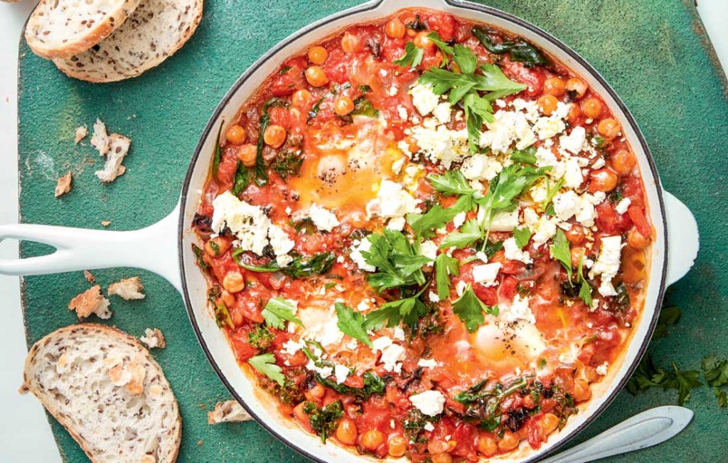 Tomato, chickpea and feta shakshuka