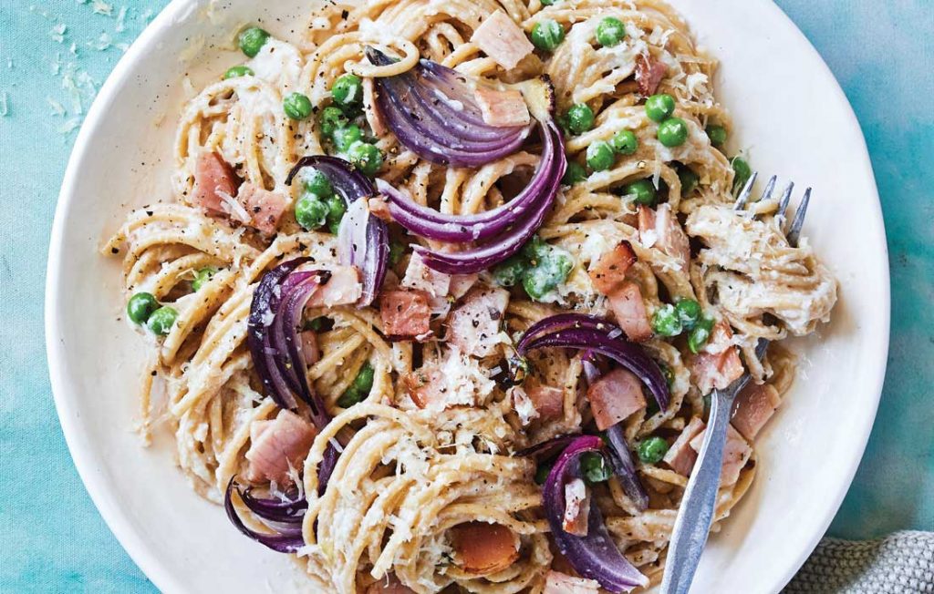 Cheesy cauliflower carbonara