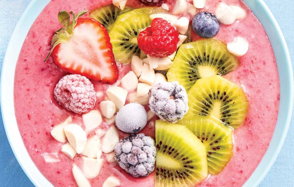 Spiced cherry smoothie bowl