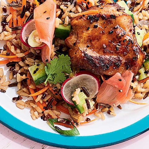 Black pepper chicken with mixed rice and radish salad