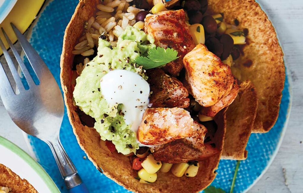 Mexican salmon stuffed tortilla cups