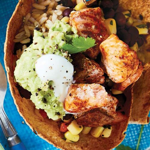 Mexican salmon stuffed tortilla cups