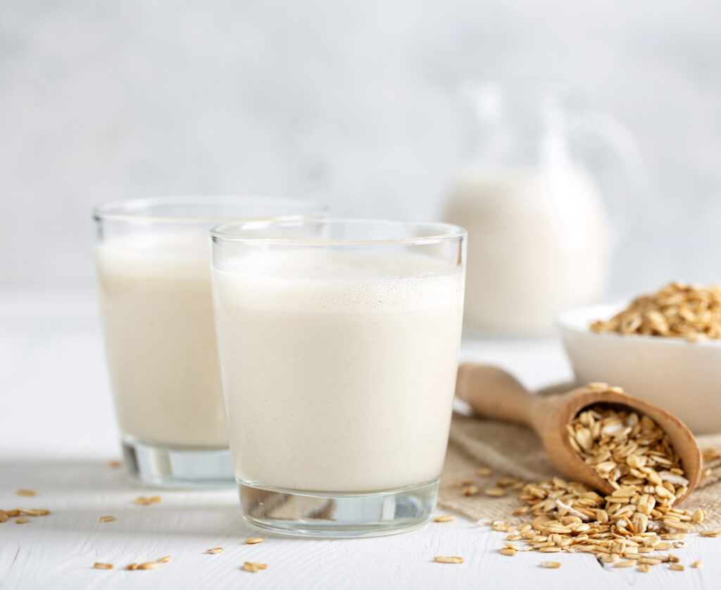 Milk alternatives: A guide to oat milk