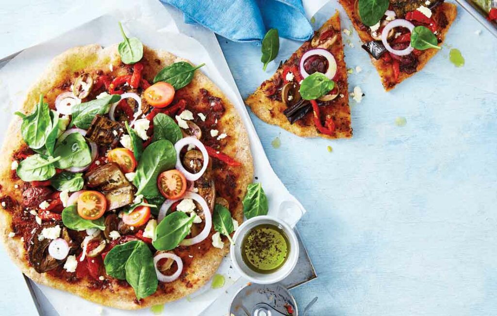 Yoghurt flatbread pizza with eggplant and olives Yoghurt flatbread pizza with eggplant and olives