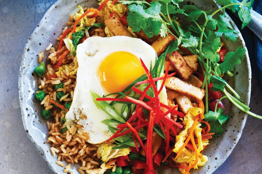 Quick fried rice with tofu, Chinese cabbage and peas Quick fried rice with tofu, Chinese cabbage and peas - recipe