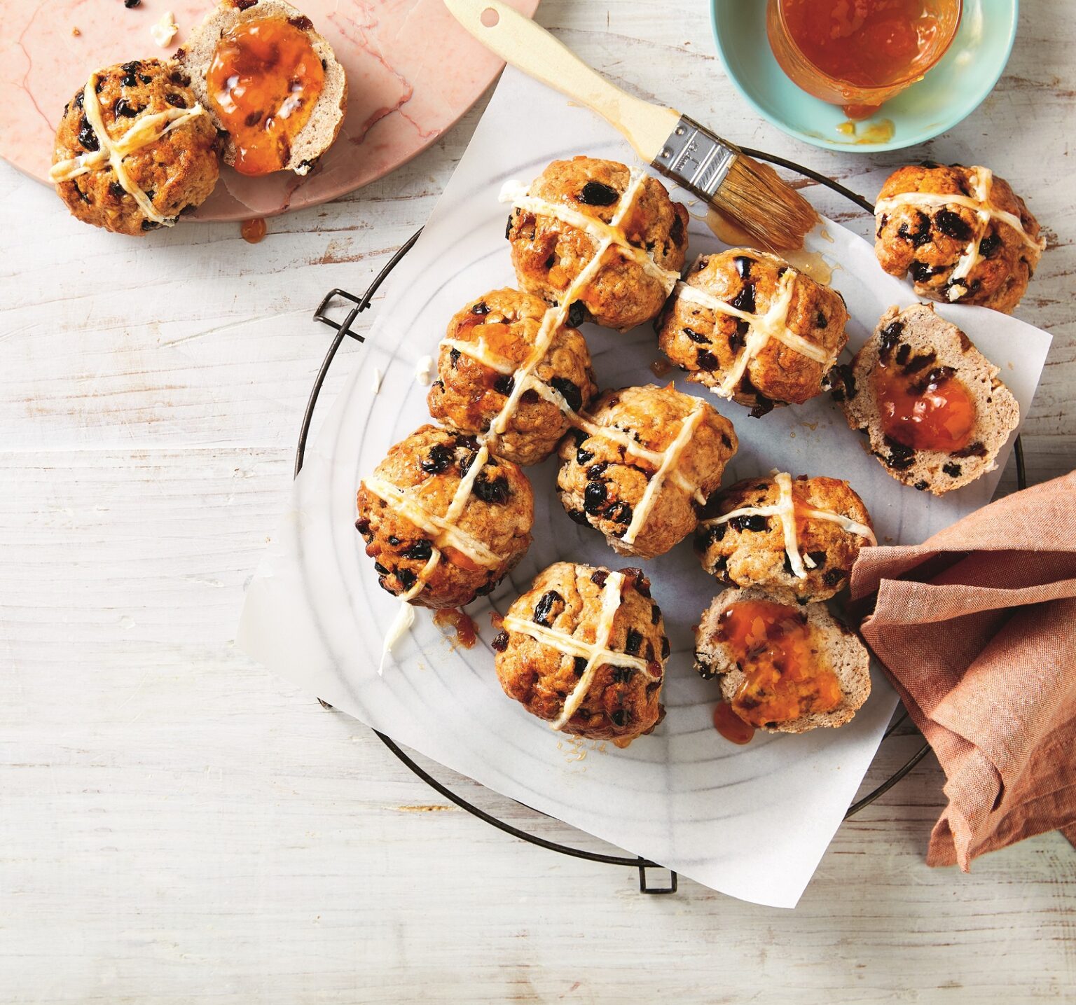 Gluten-free and high-fibre hot cross buns