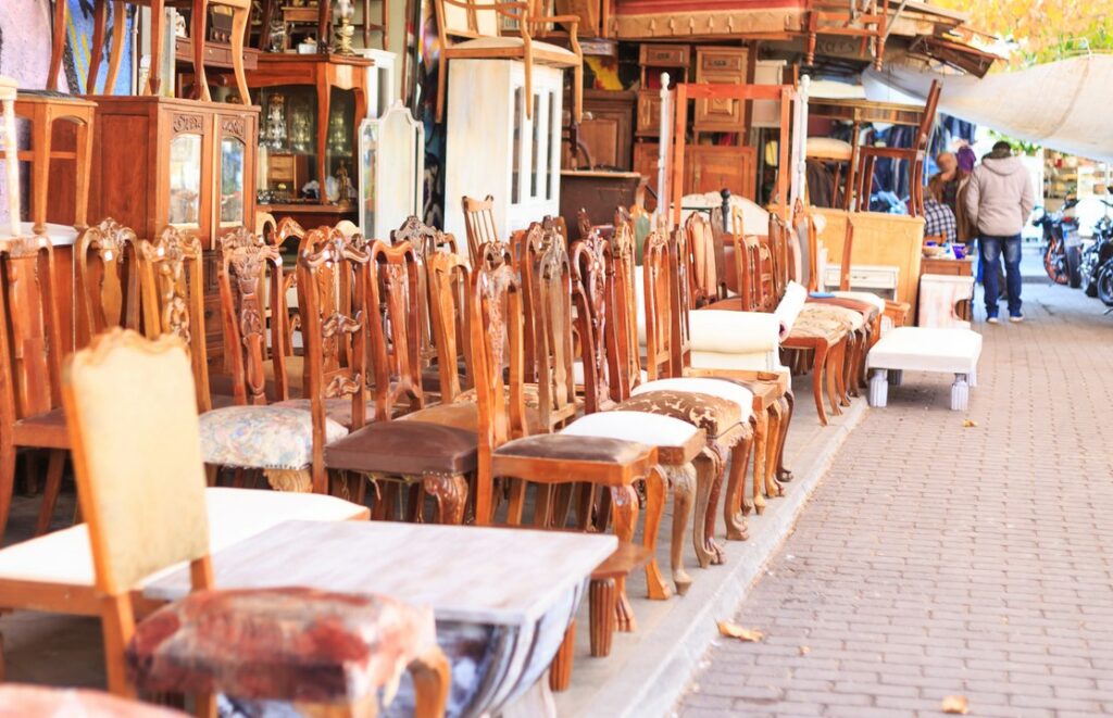 Saving Money and the Planet: Buying second hand