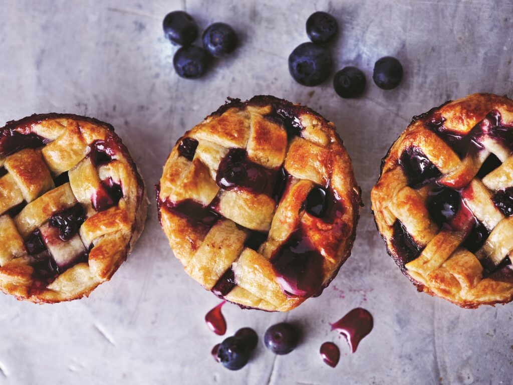 Apricot and blueberry lattice pies Apricot and blueberry lattice pies