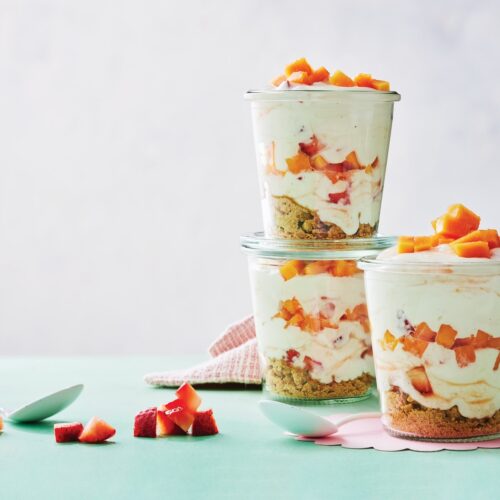 Pawpaw and strawberry cheesecake jars
