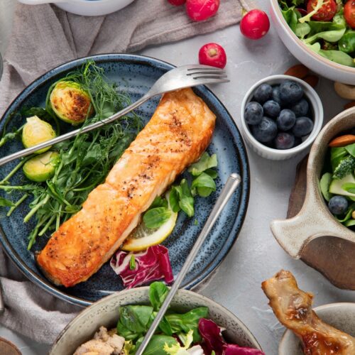9 signs you have inflammation in your body. Could an anti-inflammatory diet help?