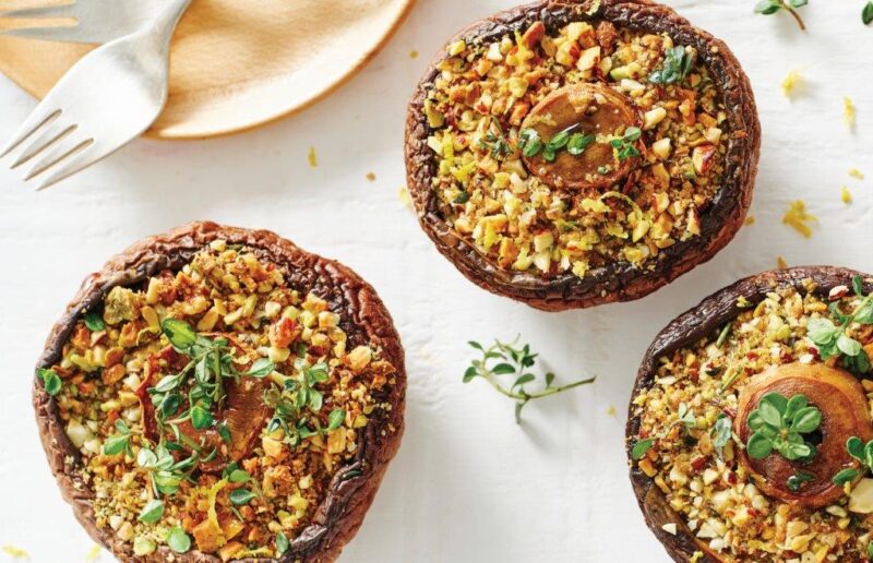 Pistachio and herby stuffed mushrooms