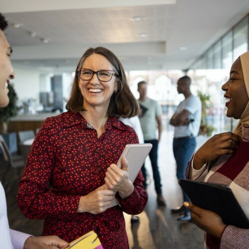 11 tips to set healthy boundaries at work
