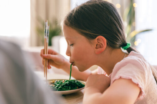 Healthy Families season 1, episode 03: Sneaky ways to get kids to eat more vegetables