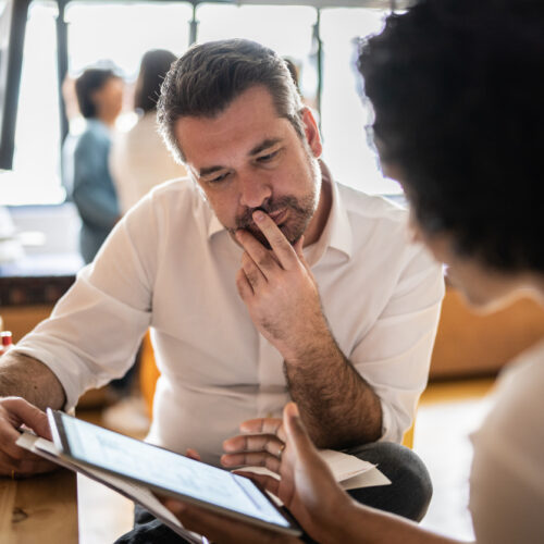Building confidence through feedback: A leadership superpower