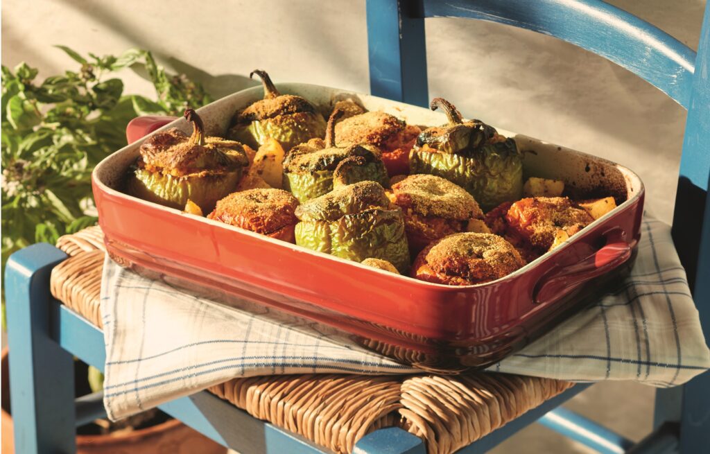 Gemista – stuffed tomatoes and peppers with potatoes Gemista – stuffed tomatoes and peppers with potatoes
