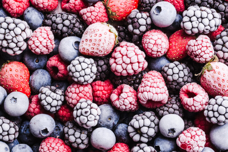 Is it safe to eat frozen berries