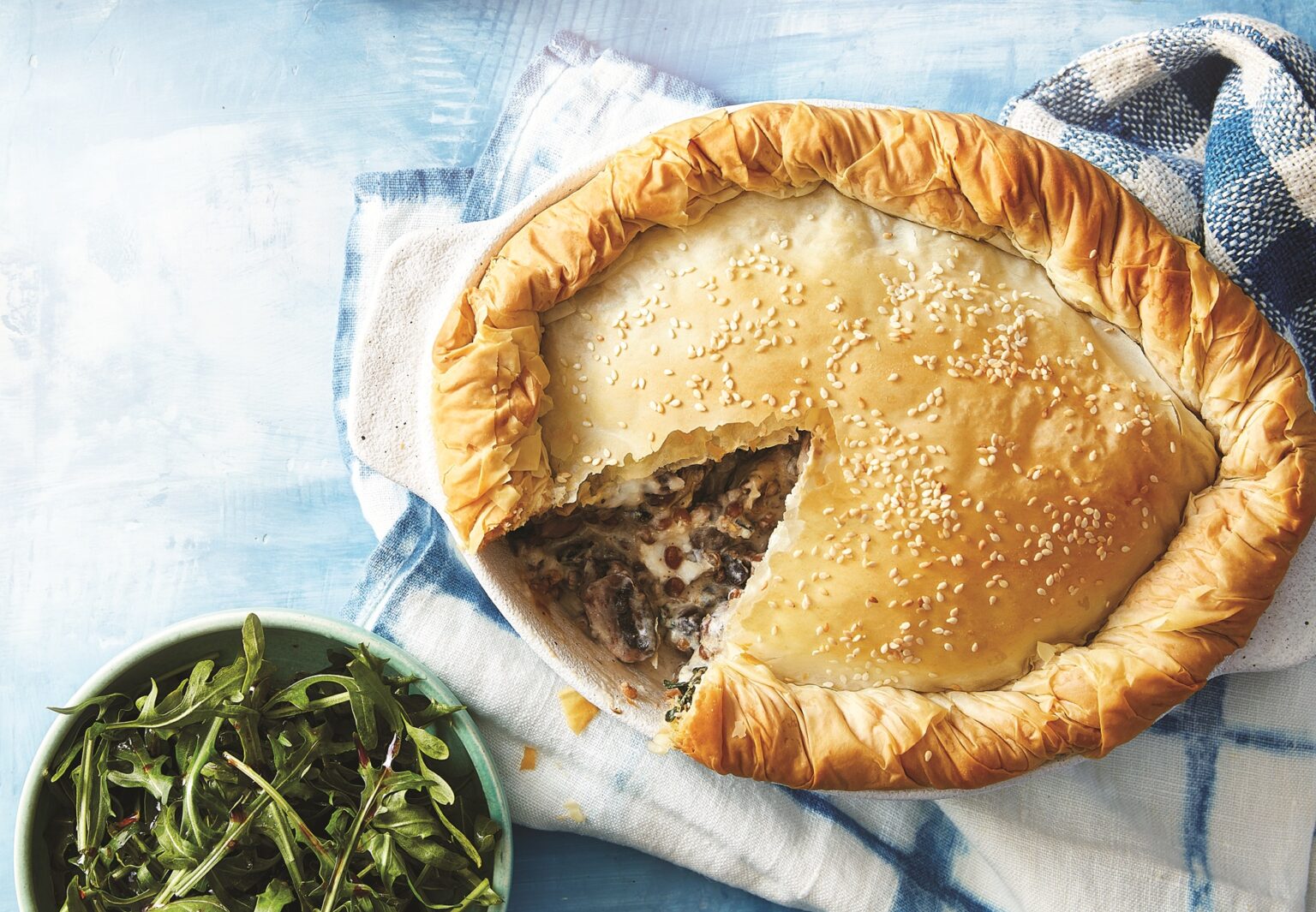 Creamy mushroom and lentil filo pie