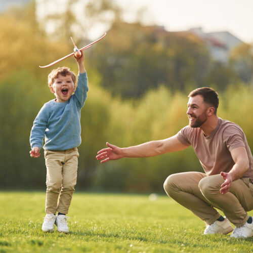 Parenting with ADHD: 7 practical tips for success