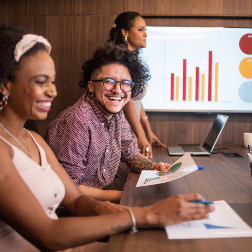 Monitoring without micromanaging: how to find the right balance at work
