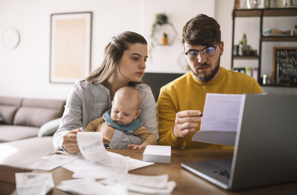 Episode 2: Simple ways to save on everyday bills Episode 2: Simple ways to save on everyday bills