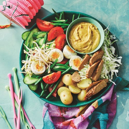 Gado gado with tempeh
